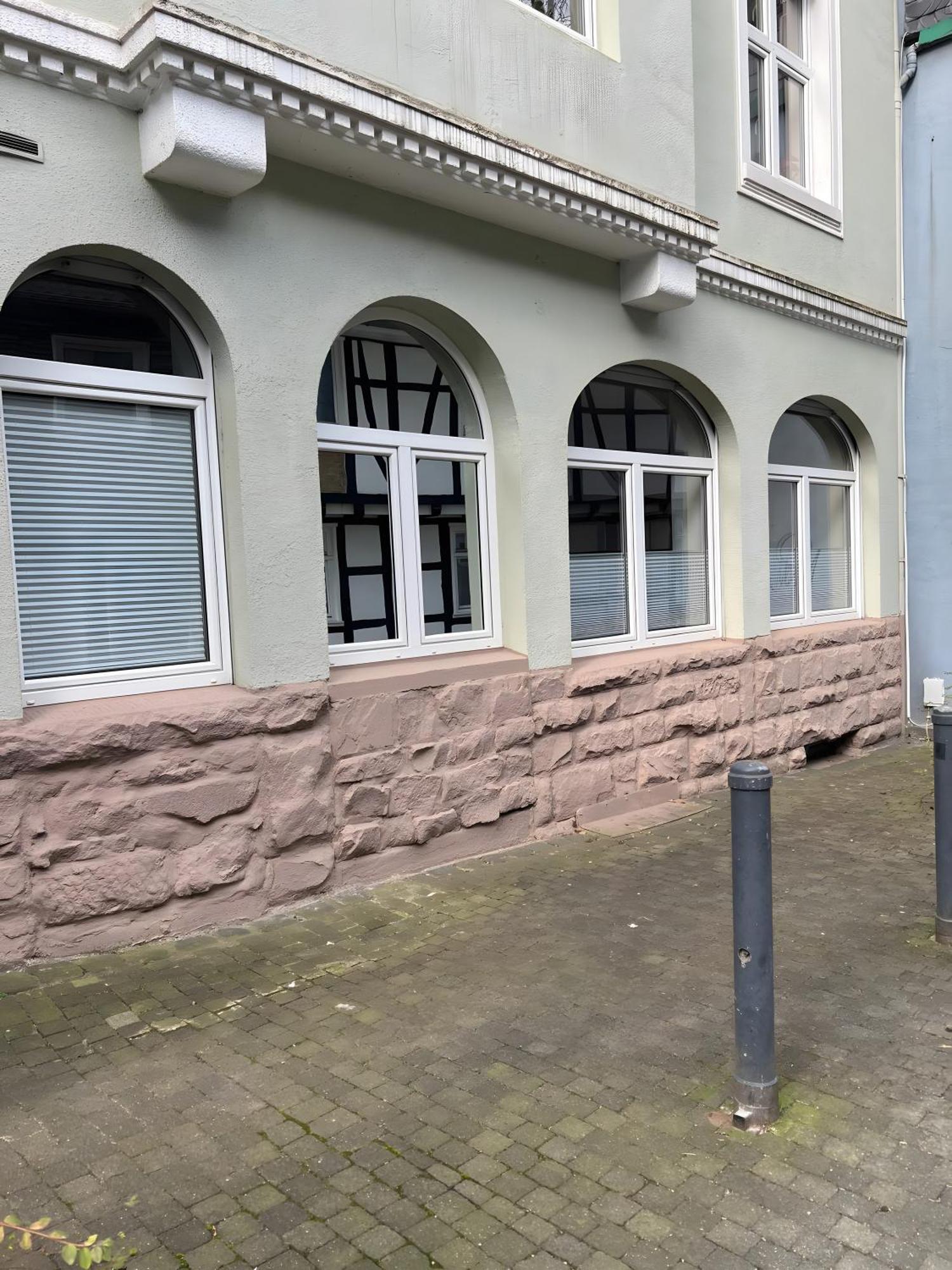 Serviced Xanthurus Apartment